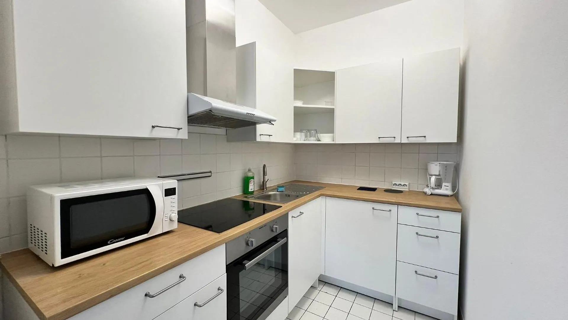 Apartment Elegant 2+ 1 Bedroom Apt At Vienna'S Vibrant 3. District Austria